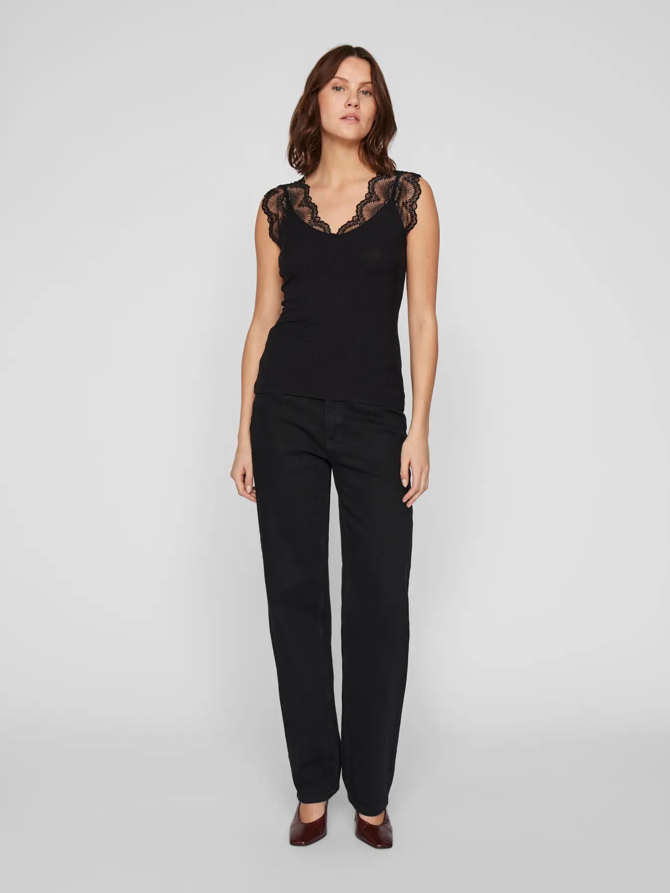 FLICKA TOP BLACK LACE