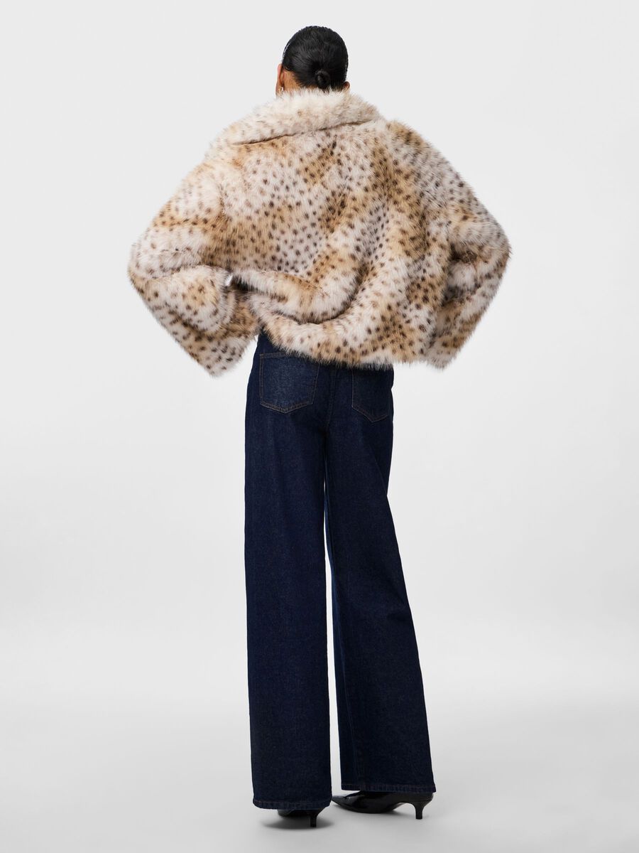 PLUSH FLUFFY JACKET CLOUD DANCER LEOPARD