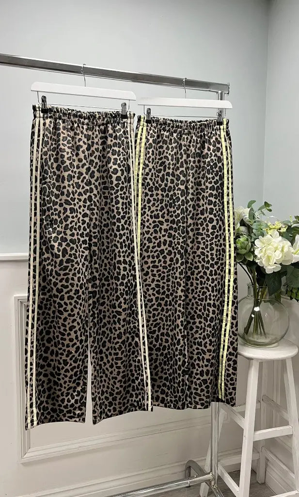 LEOPARD STRIPE JOGGER PINK