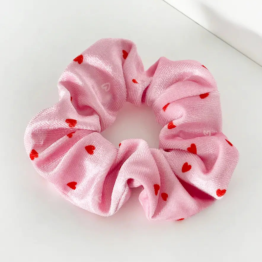 SCRUNCHIE CUTE HEARTS PINK