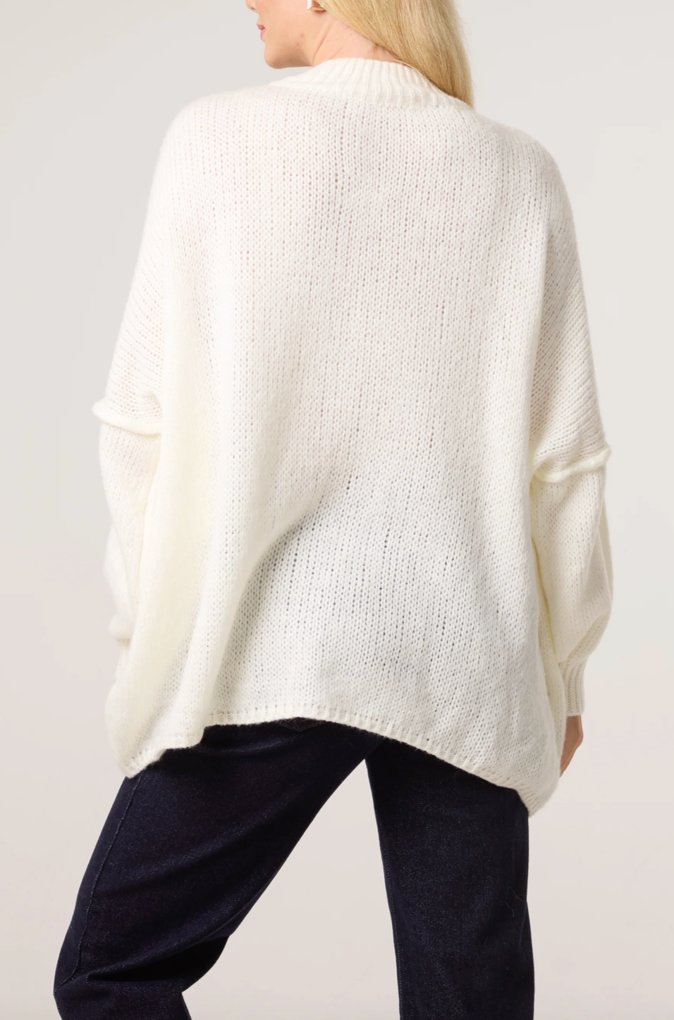 KATIE SILVER BUTTON CARDIGAN CREAM