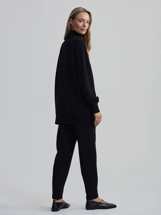 THE SLIM PANT BLACK 25"