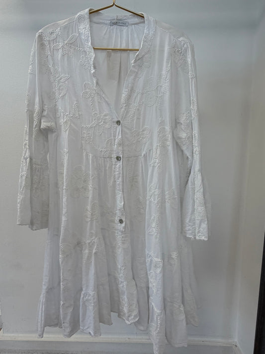 EMBROIDERED DRESS WHITE