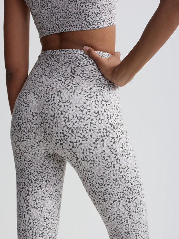 MOVE SUPER HIGH LEGGING 25” MONO DISTORTED CHEETAH MDCH