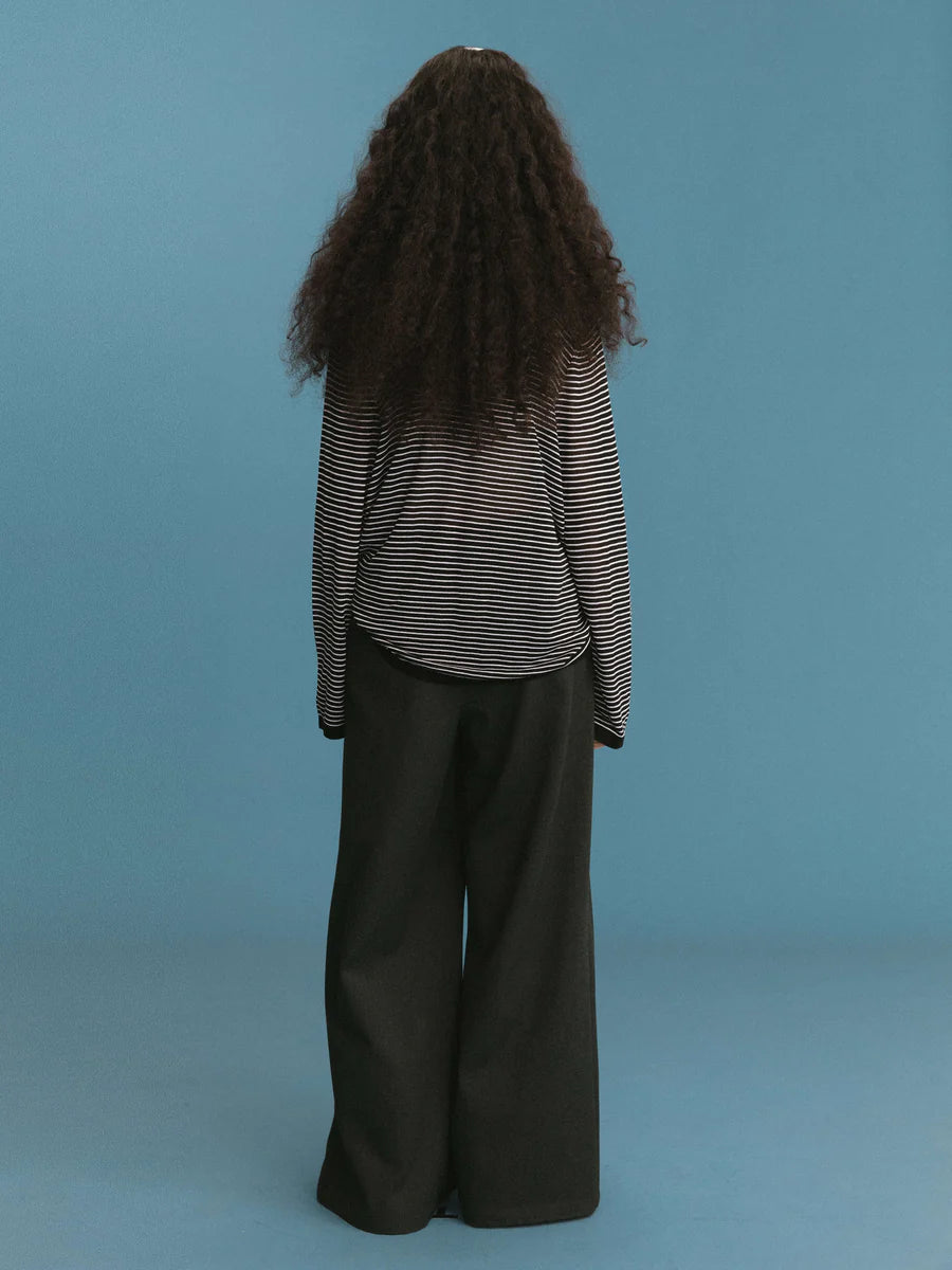 SLOUCHY STRIPEY LS TOP BLACK