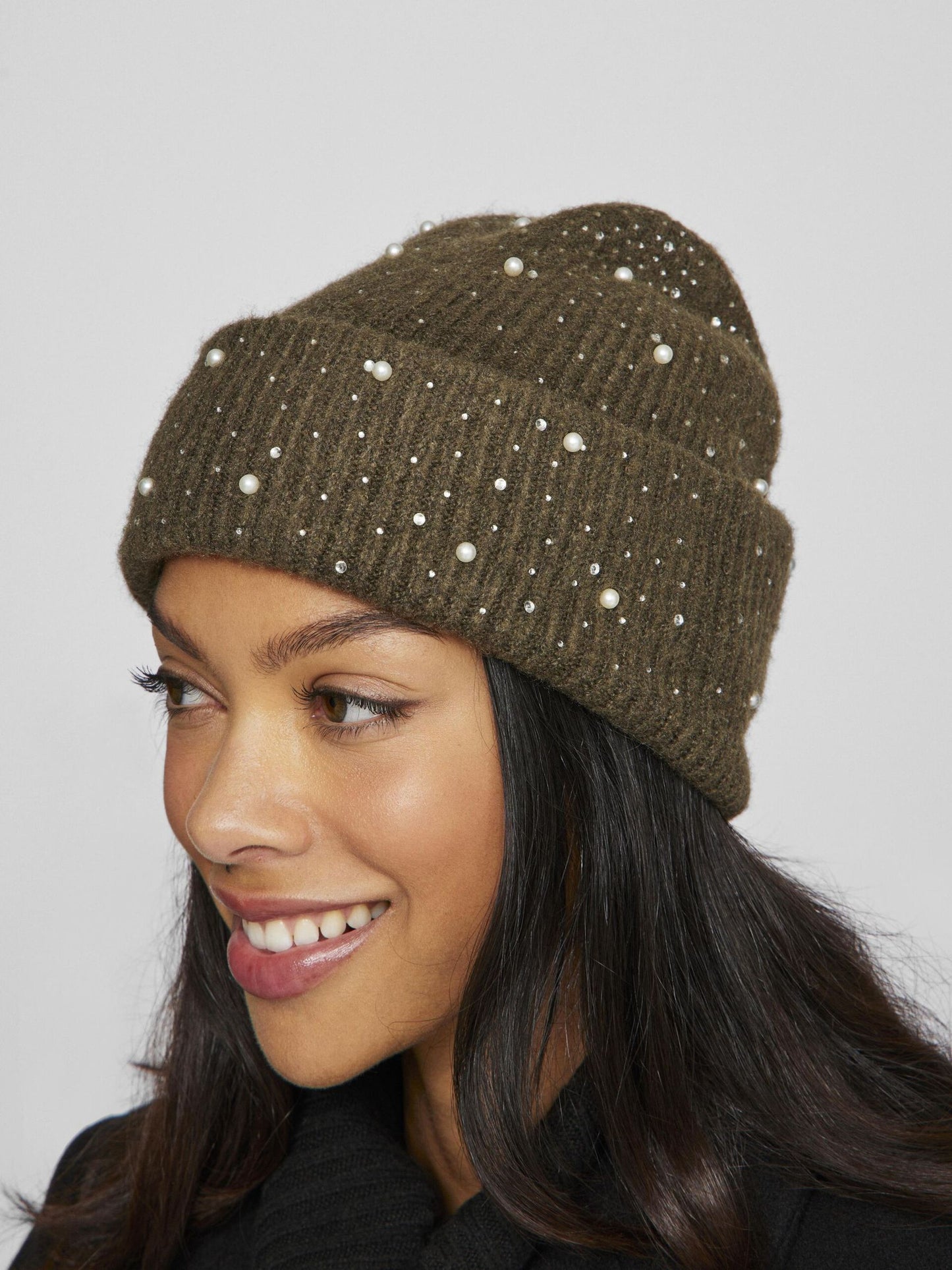 SUMMER PEARL BEANIE GOTHIC OLIVE