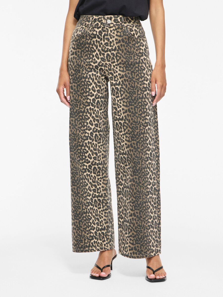 CHIA BIRCH LEO