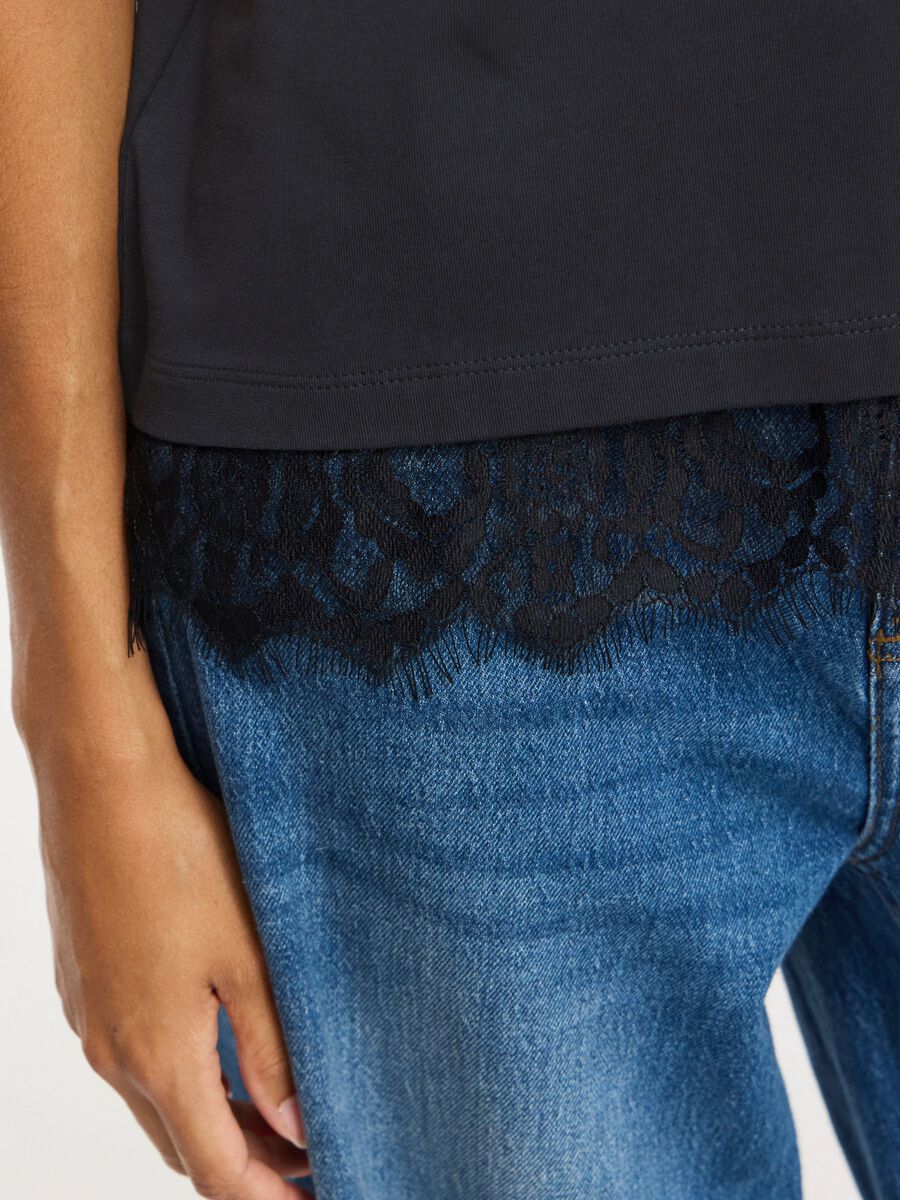 NORA LACE TRIM T-SHIRT BLACK