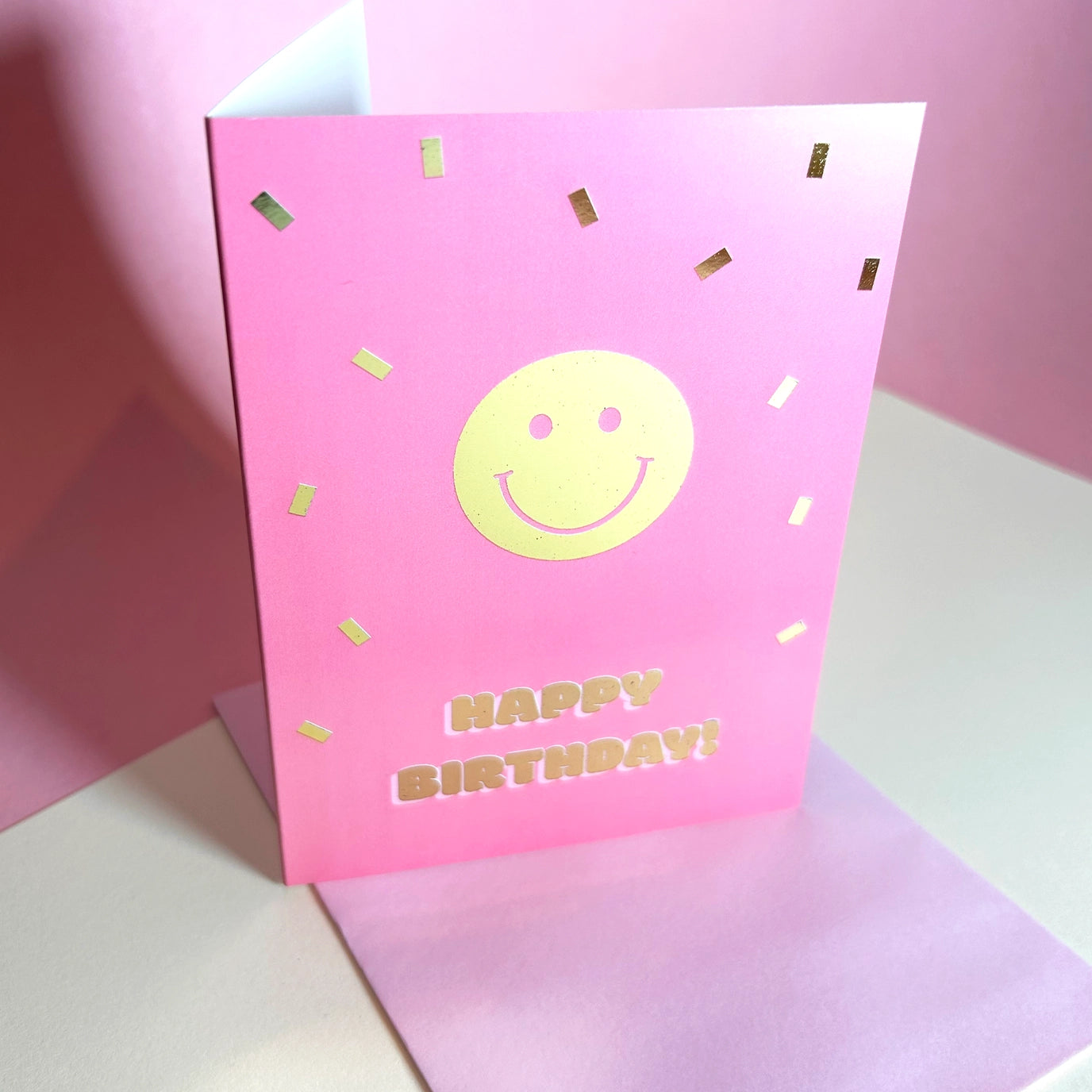 HAPPY FACE BIRTHDAY CARD FOIL PINK