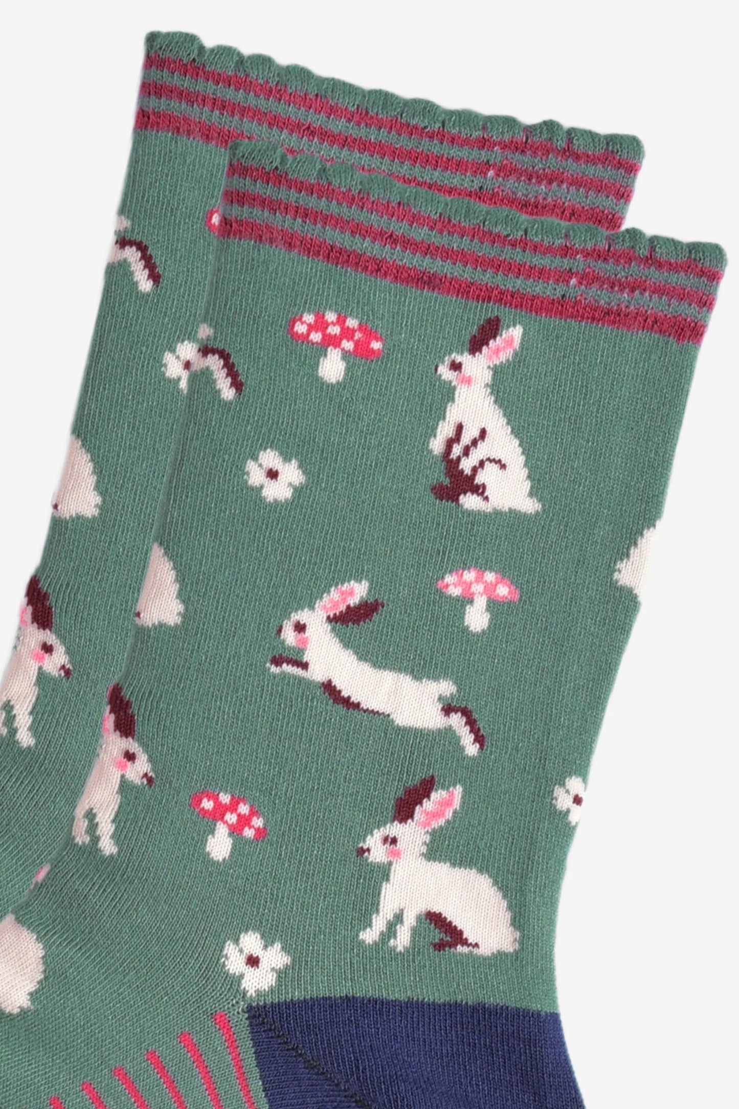 RABBIT BAMBOO SOCKS