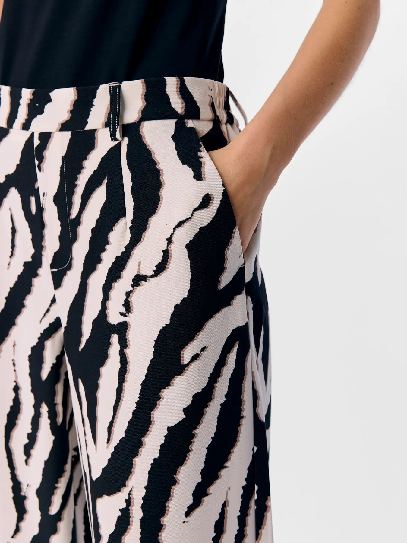 LISA WIDE LEG PANT ZEBRA