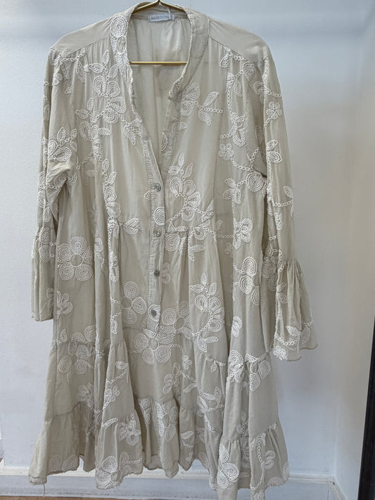 EMBROIDERED DRESS BEIGE