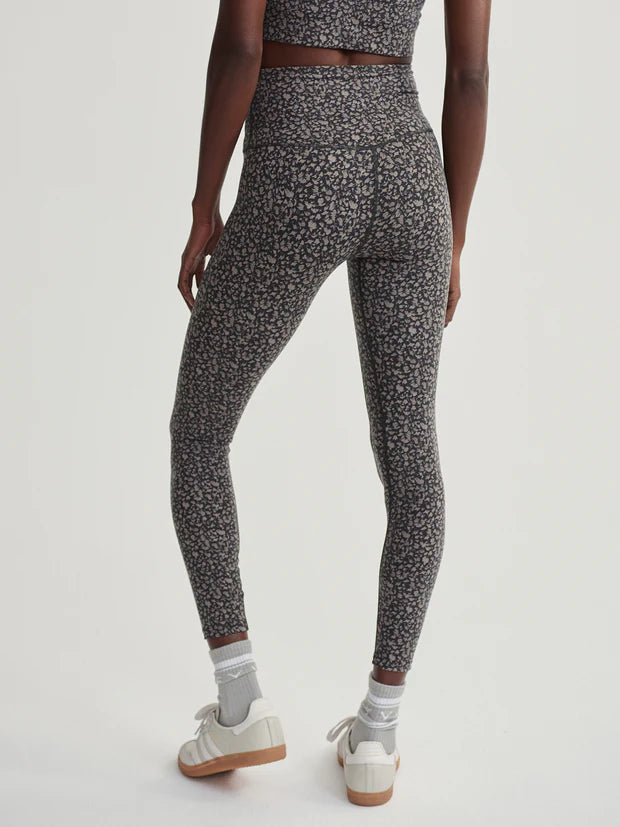 MOVE HIGH LEGGING 25" TWILIGHT FEATHER TWFE