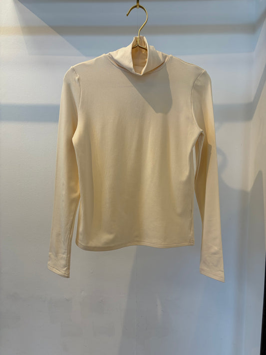 IVY TURTLE NECK BASIC SAND