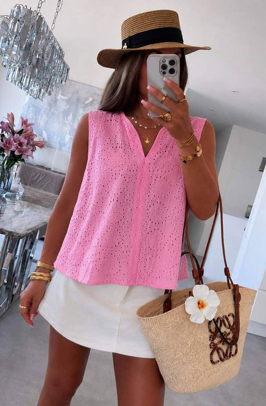 AMELIA BRODERIE TOP PINK