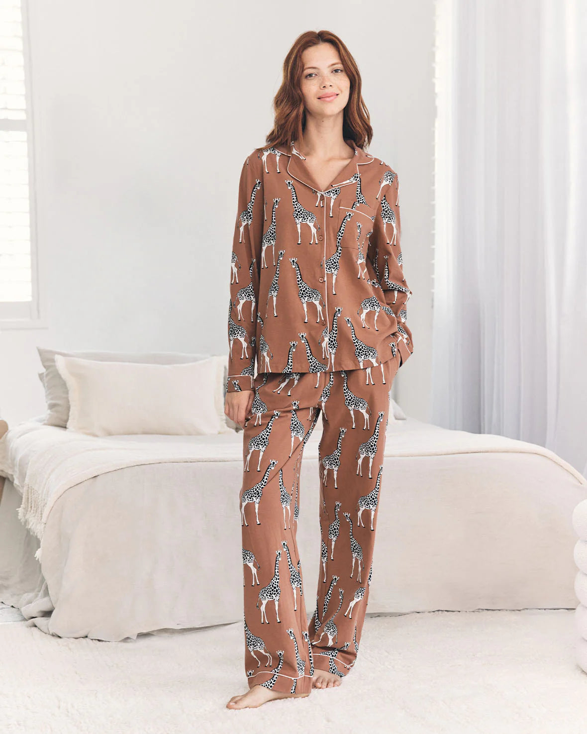 GIRAFFE TAUPE LONG PYJAMA SET