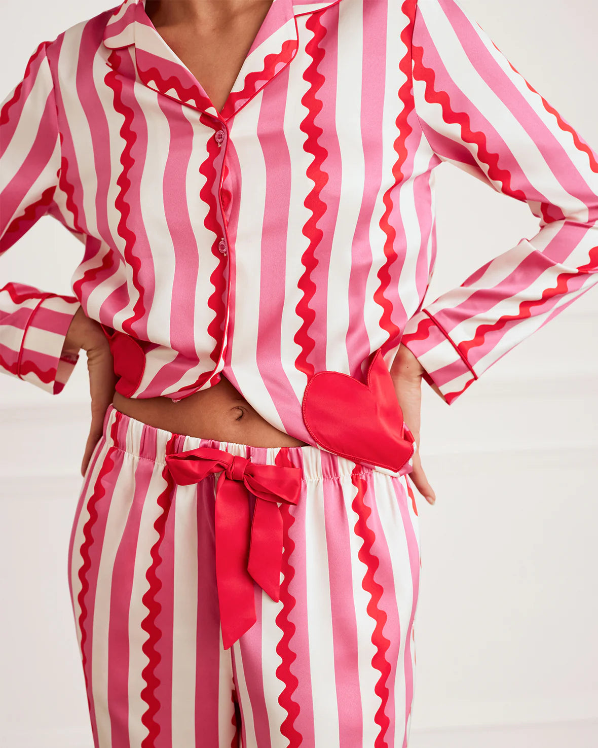 SATIN HEART STRIPED LONG PYJAMA SET