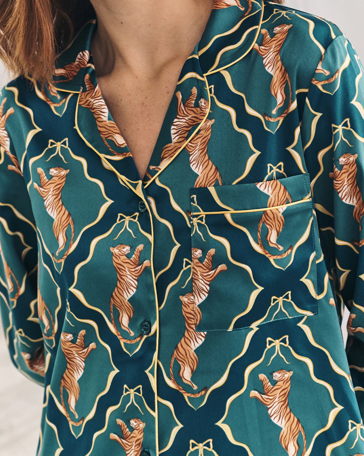 SATIN GILDED TIGER LONG PYJAMA SET