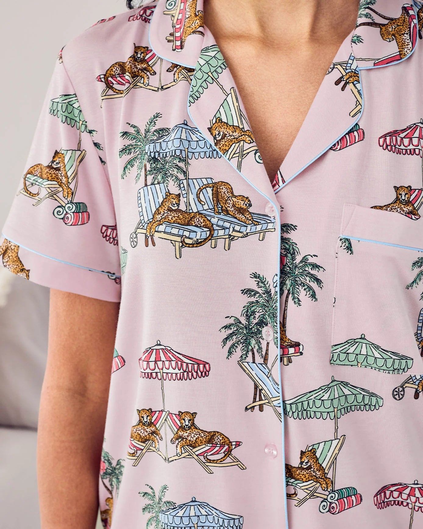 MODAL LOUNGING LEOPARDS SHORTS SET