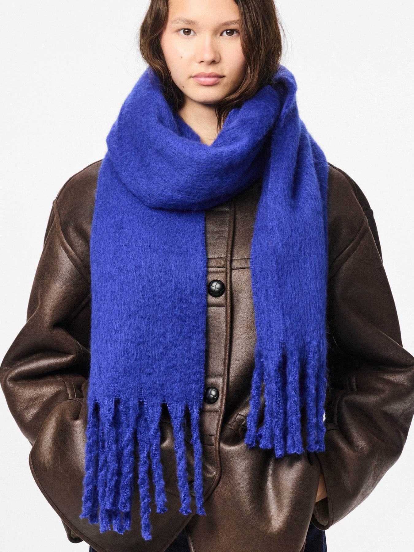 NIKITA LONG SCARF BLUING