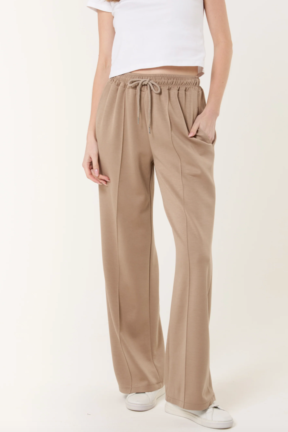 HELEN CREASE FRONT TROUSER MOCHA