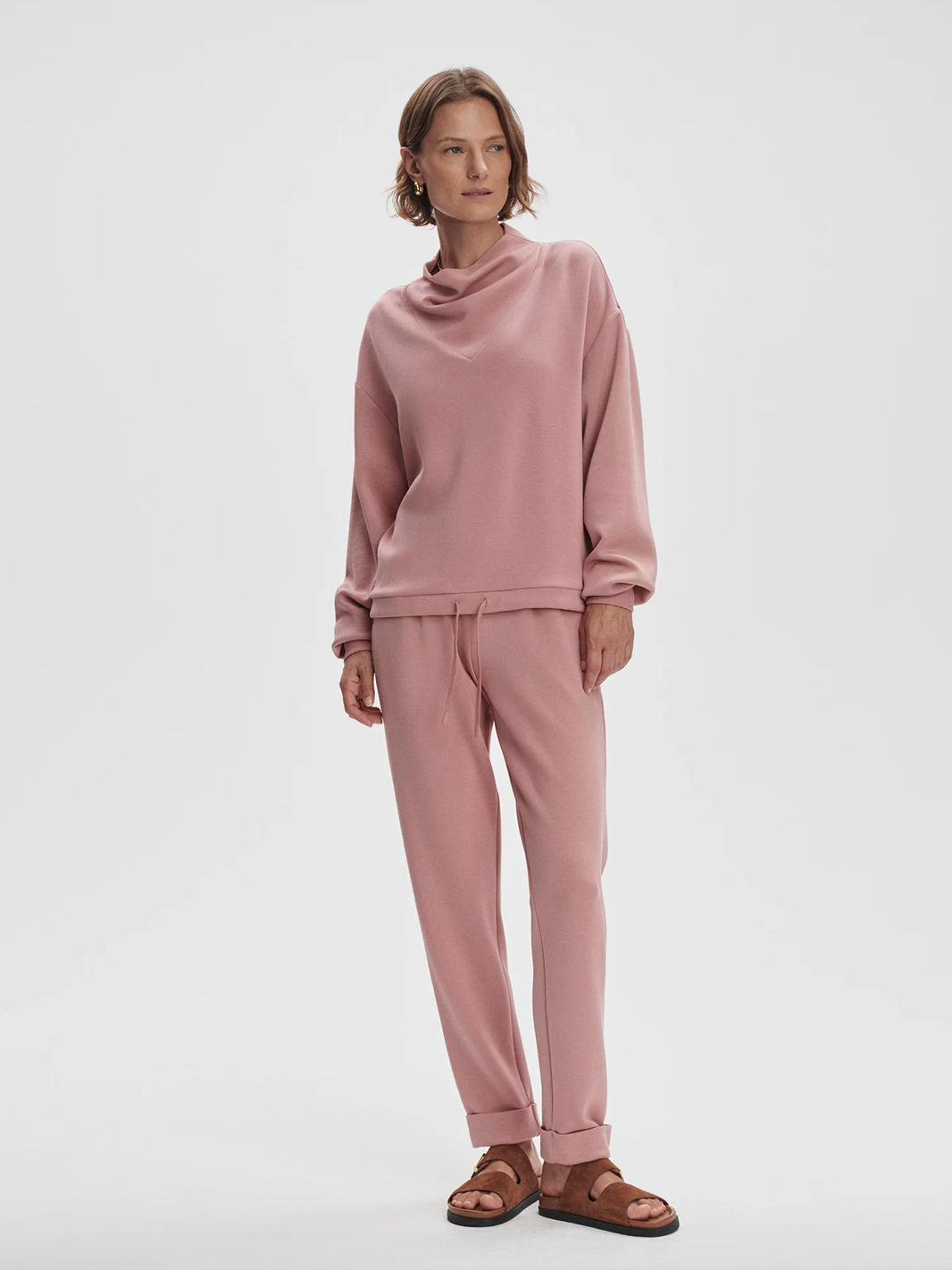 BETSY DOUBLESOFT SWEATER ASH ROSE (ASRO)