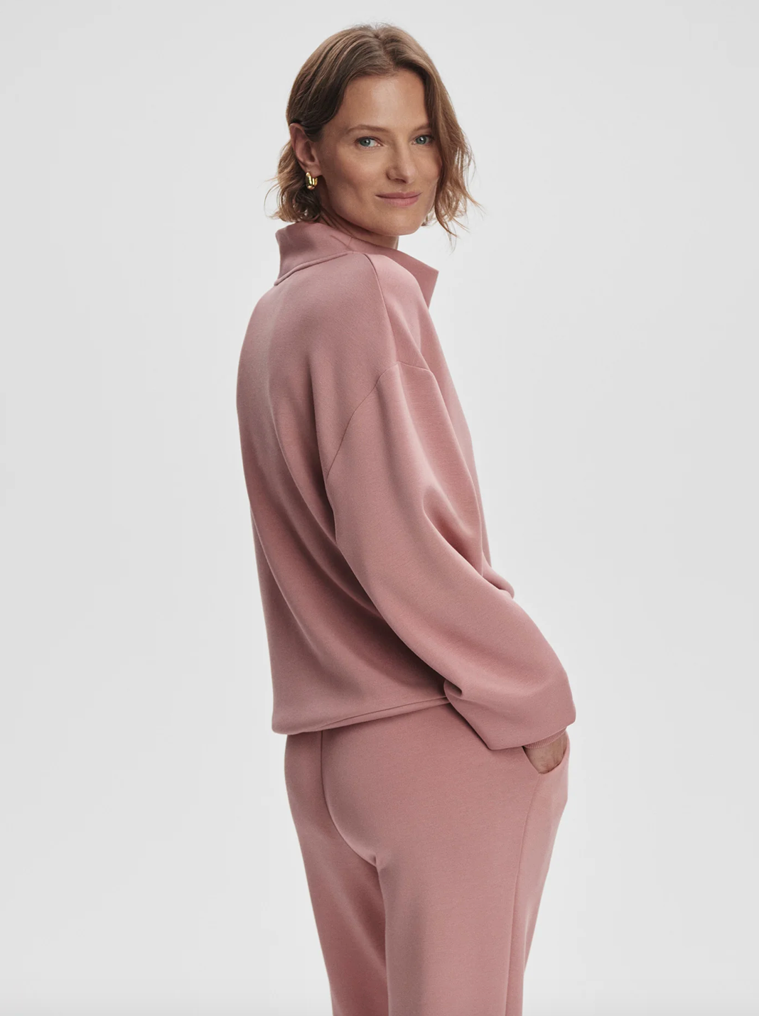 BETSY DOUBLESOFT SWEATER ASH ROSE (ASRO)