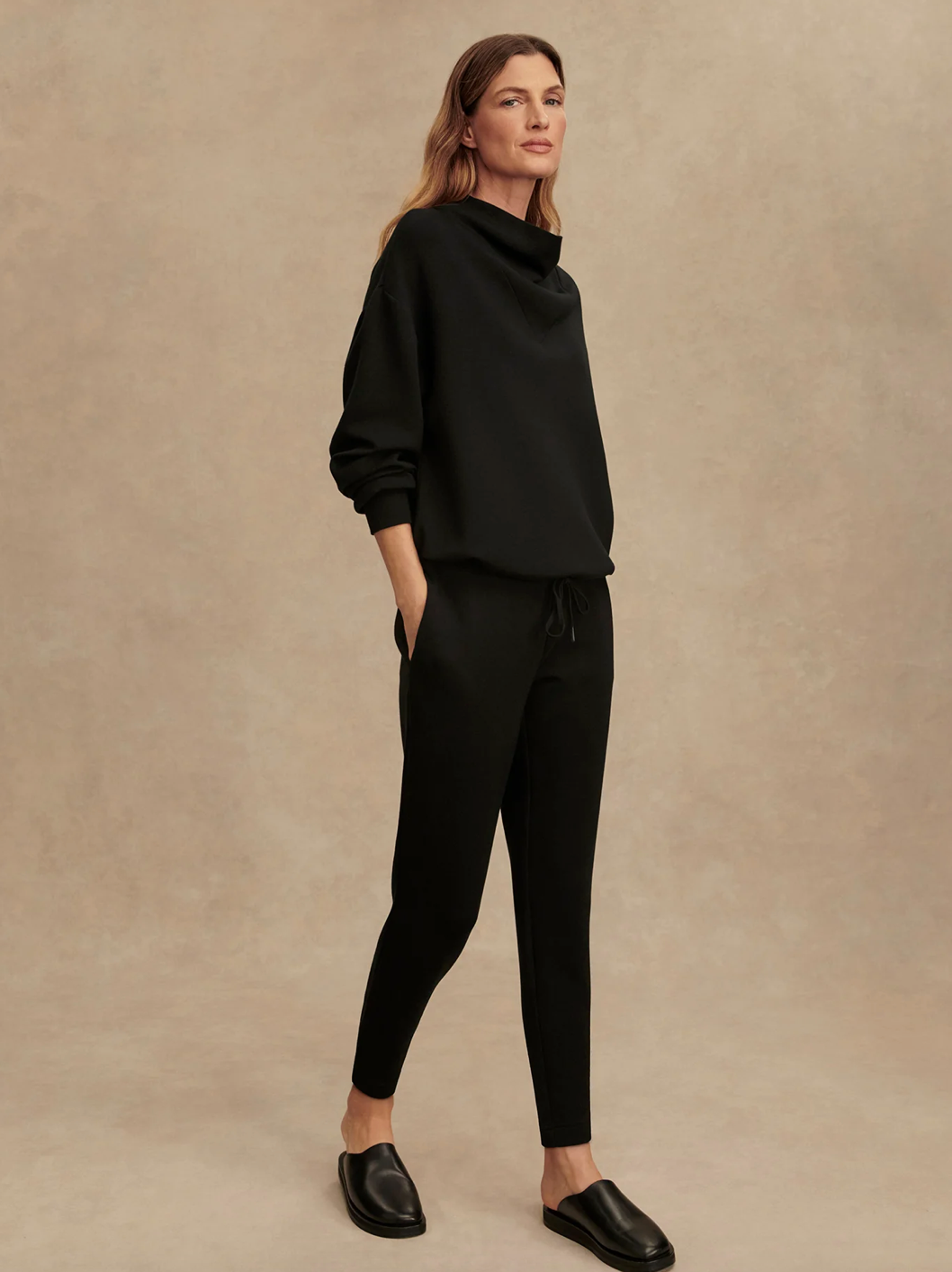 BETSY DOUBLESOFT SWEATER BLACK