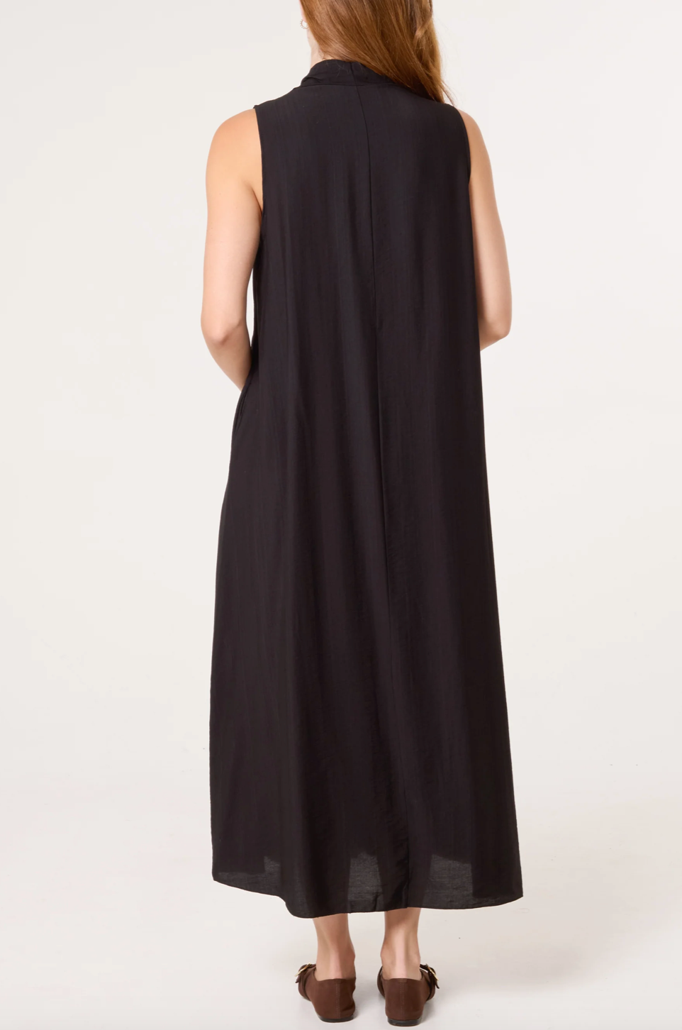 STEVIE MAXI V NECK DRESS BLACK