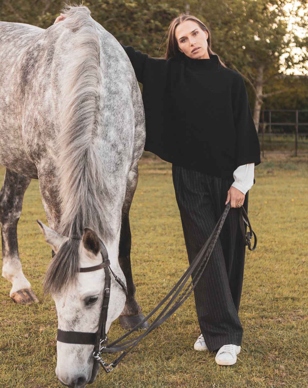 VICKI JUMPER BLACK