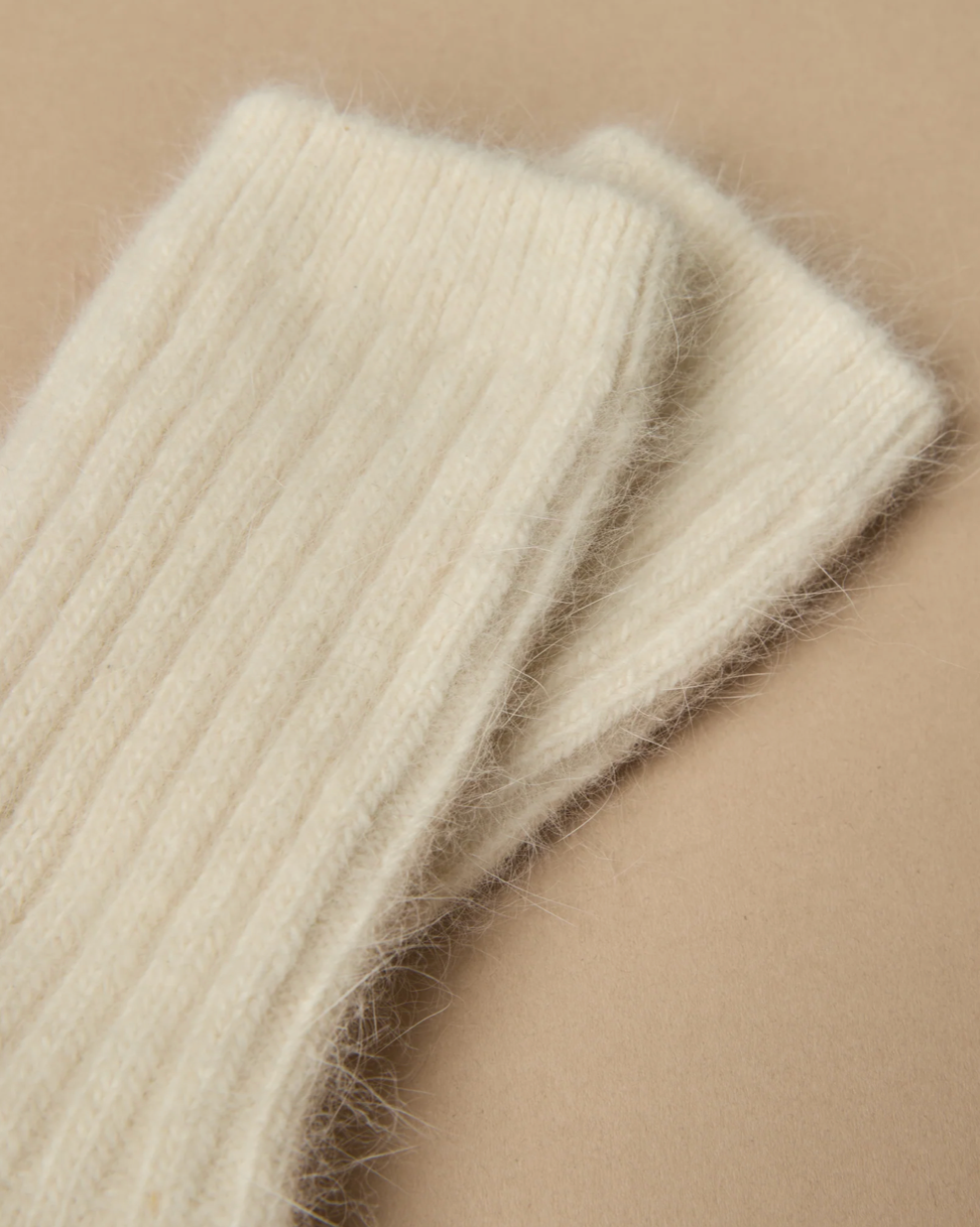 SOFT ANGORA SOCKS IVORY