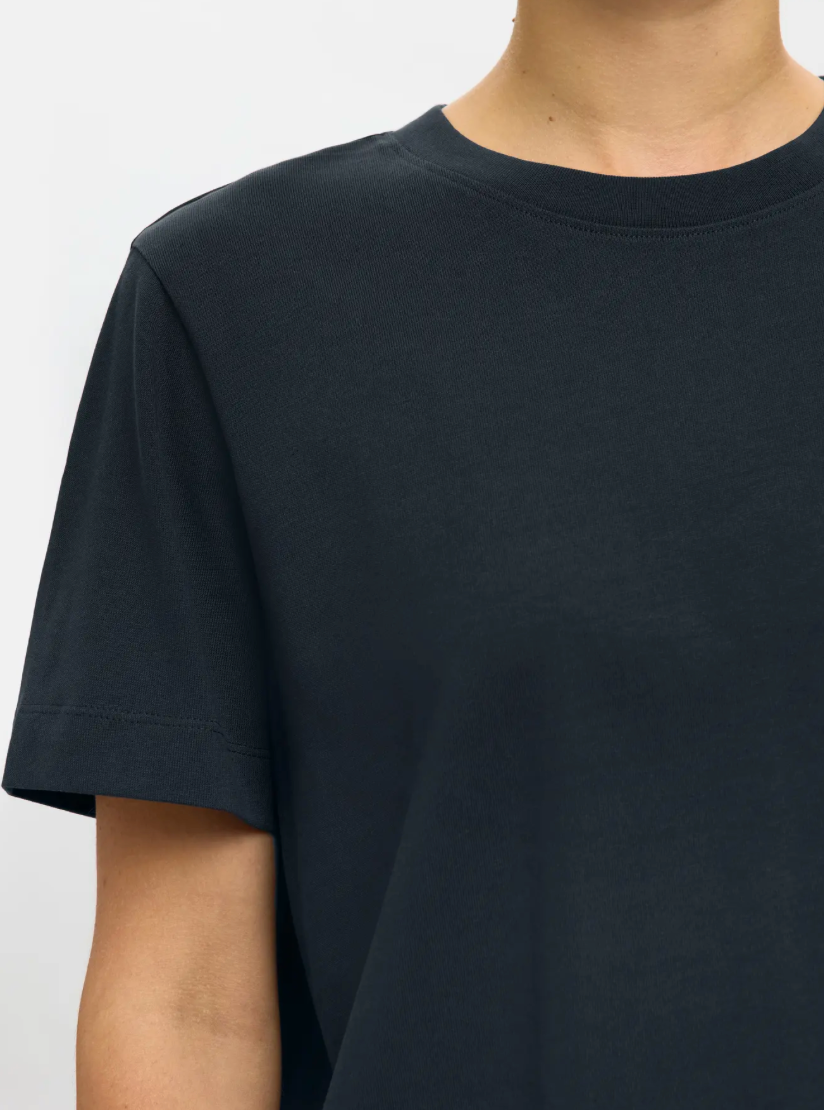 BOXY SHORT SLEEVE TEE DARK SAPPHIRE