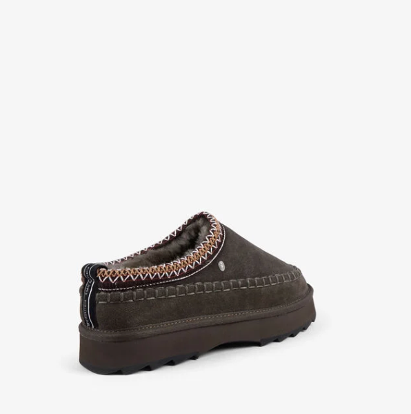 SHARKY ADVENTURE DARK OLIVE