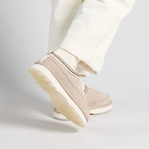 SHARKY ADVENTURE SAND