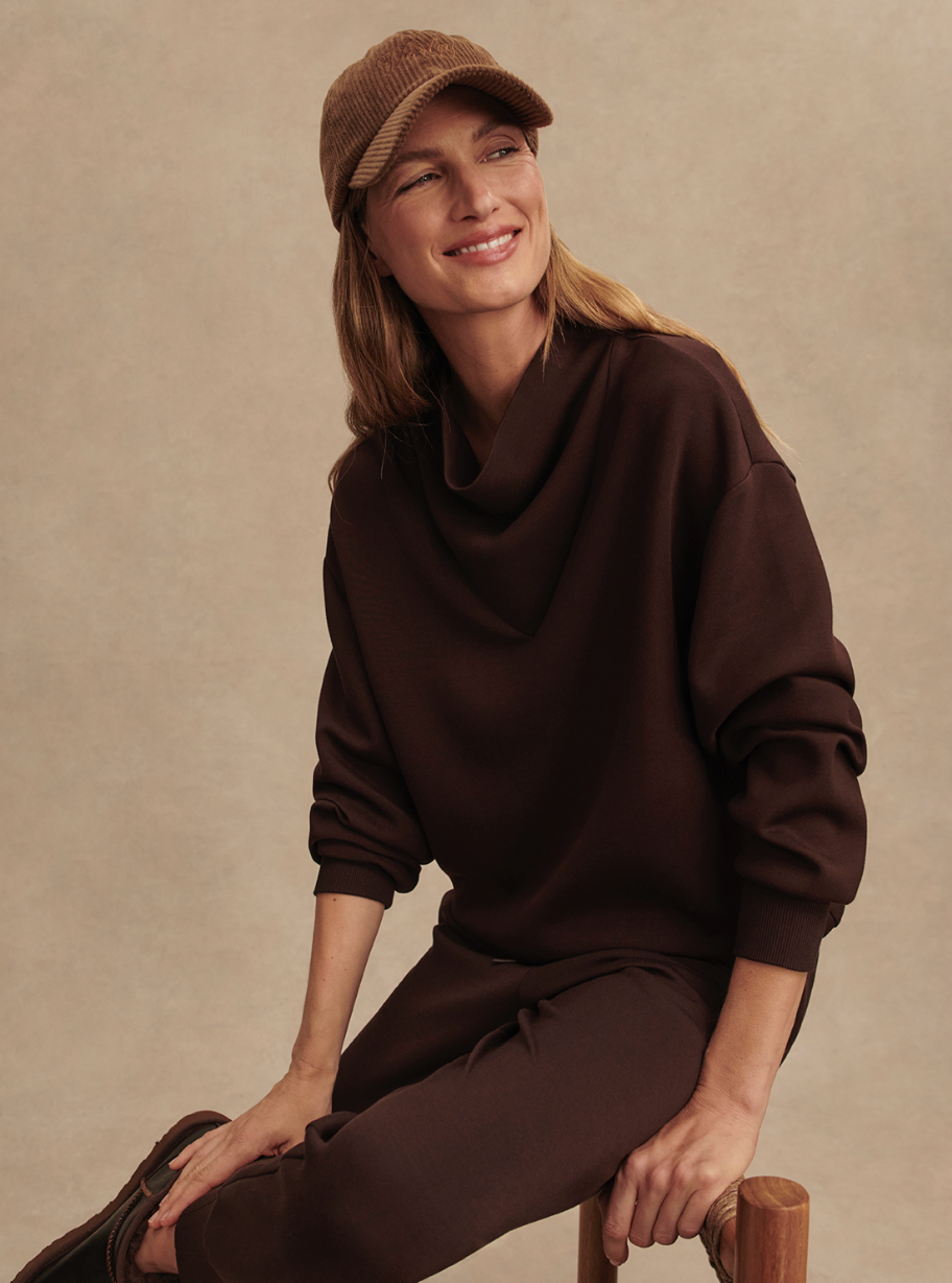 BETSY DOUBLESOFT SWEATER COFFEE BEAN