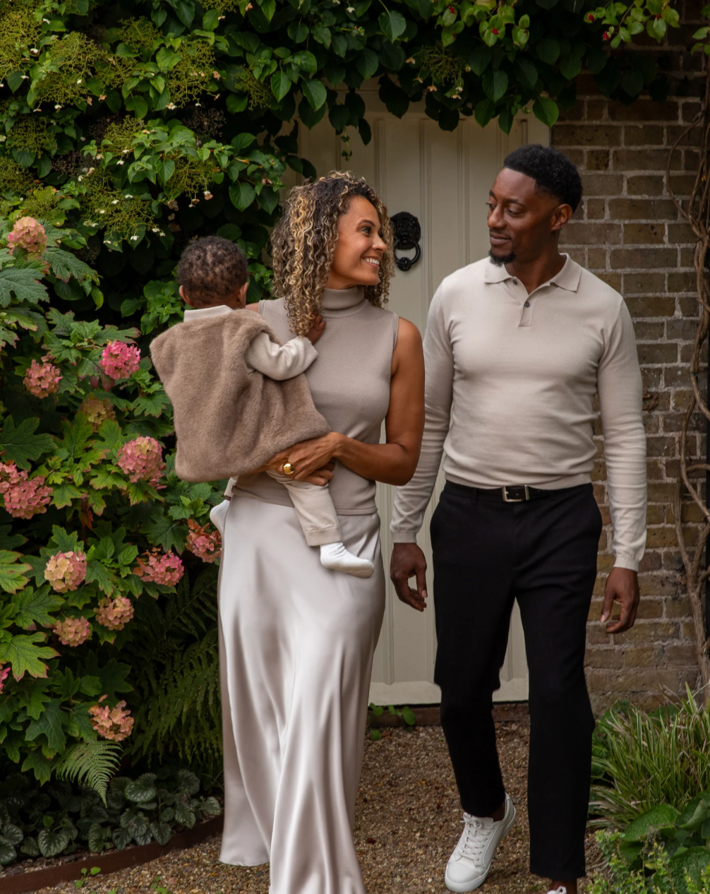 POSY ROLL NECK DARK BISCUIT