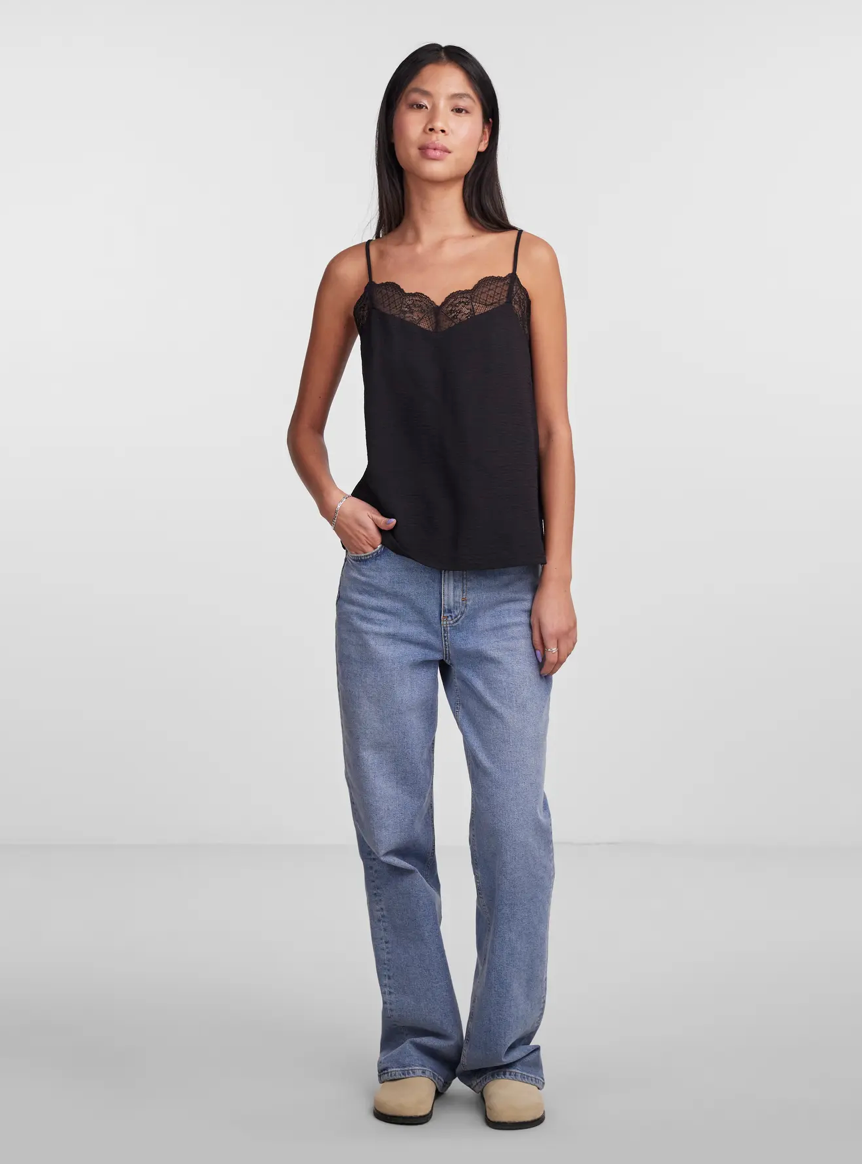 TIFFANY STRAP LACE CAMI BLACK