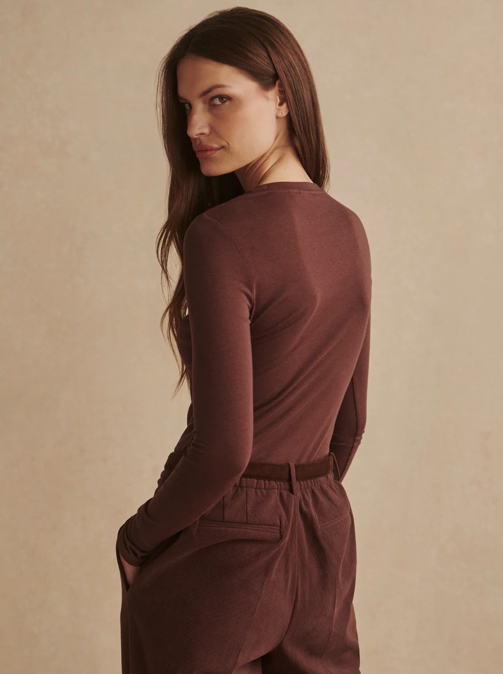 EDNA LS TEE MAHOGANY