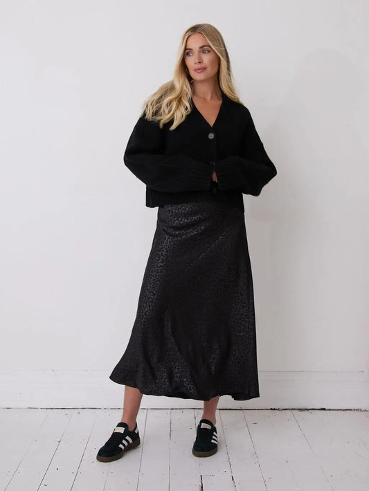 BRIA SATIN SKIRT LEOPARD BLACK