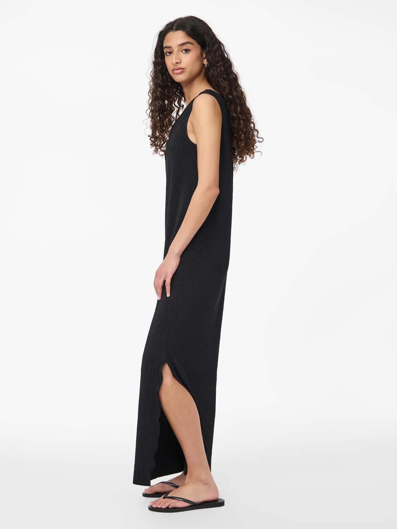 FLORA MAXI DRESS BLACK
