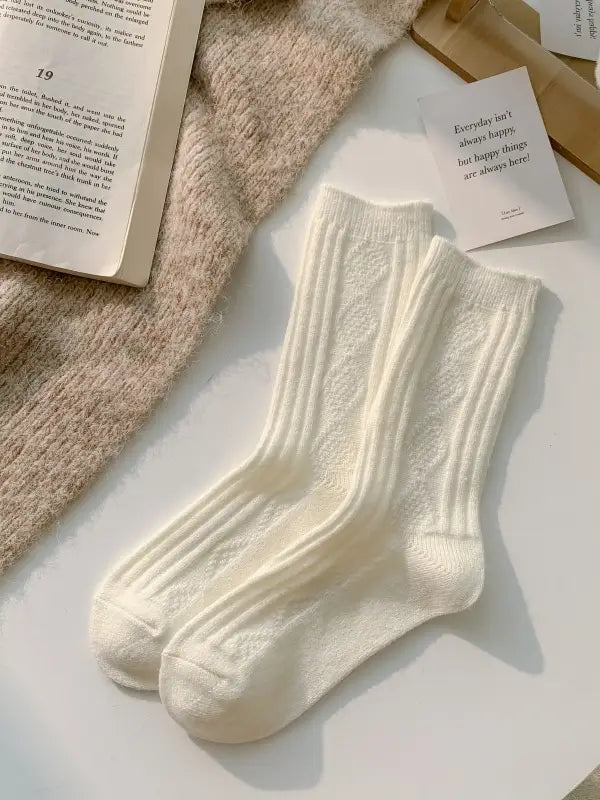 CASHMERE COZY SOCKS WHITE