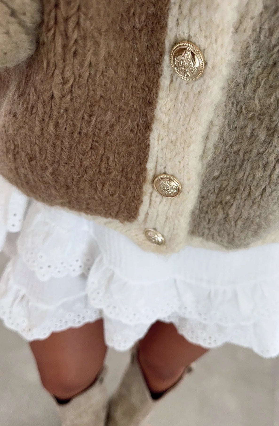 CINDERS CARDIGAN BROWN