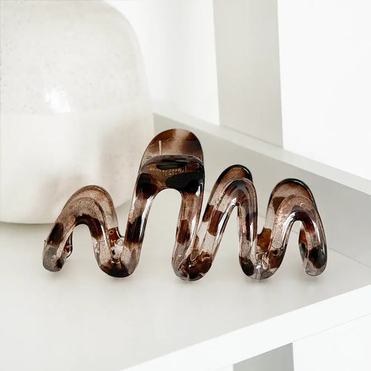 HAIR CLAW SQUIGGLE IVORY TORT