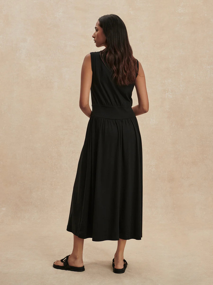 JONESY MAXI DRESS BLACK